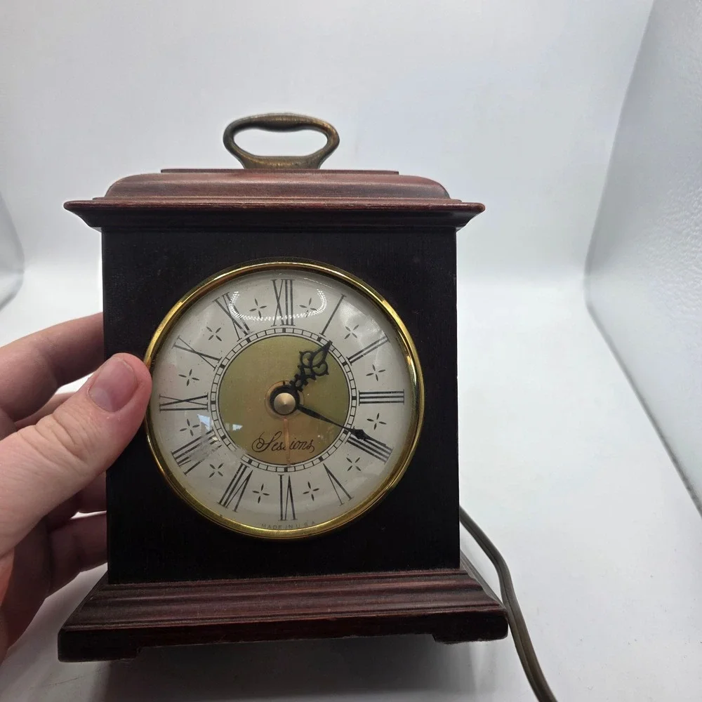 Sessions Electric Mantel Alarm Clock Model 14521 Made in USA Wood Case Working